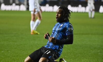 Lookman suffers knee injury ahead of Barcalona clash