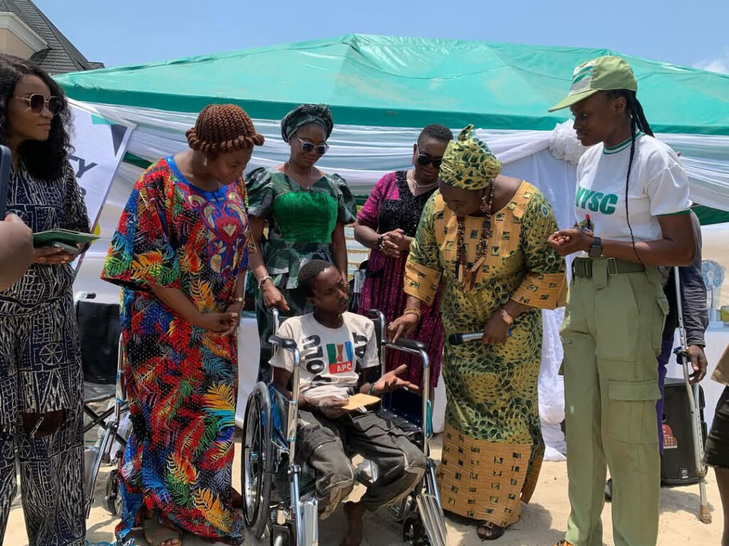 77K ALLOWANCE: Corps Members Domate Wheelchair and Pavilion in Lagos