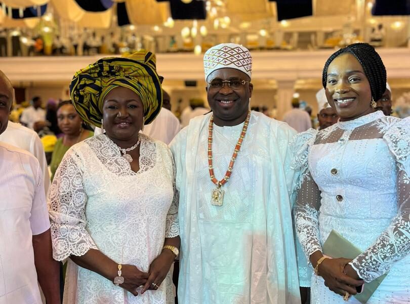 Guests Flock to Oba Elegushi's 15th Coronation Anniversary