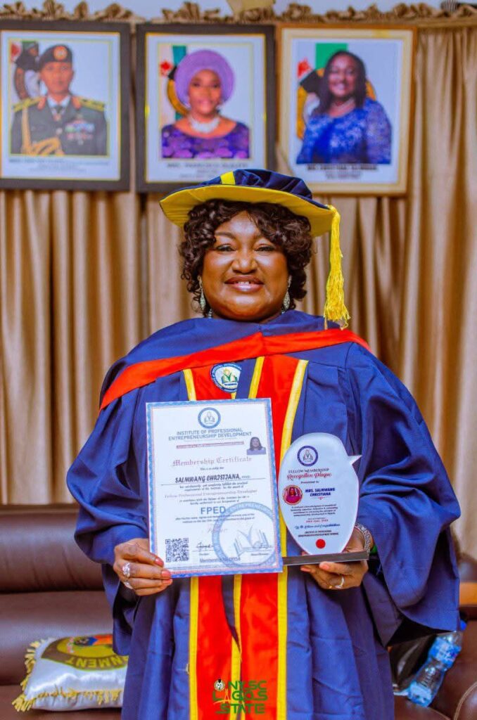 Salmwang Receives Fellowship Award for Entrepreneurship Development
